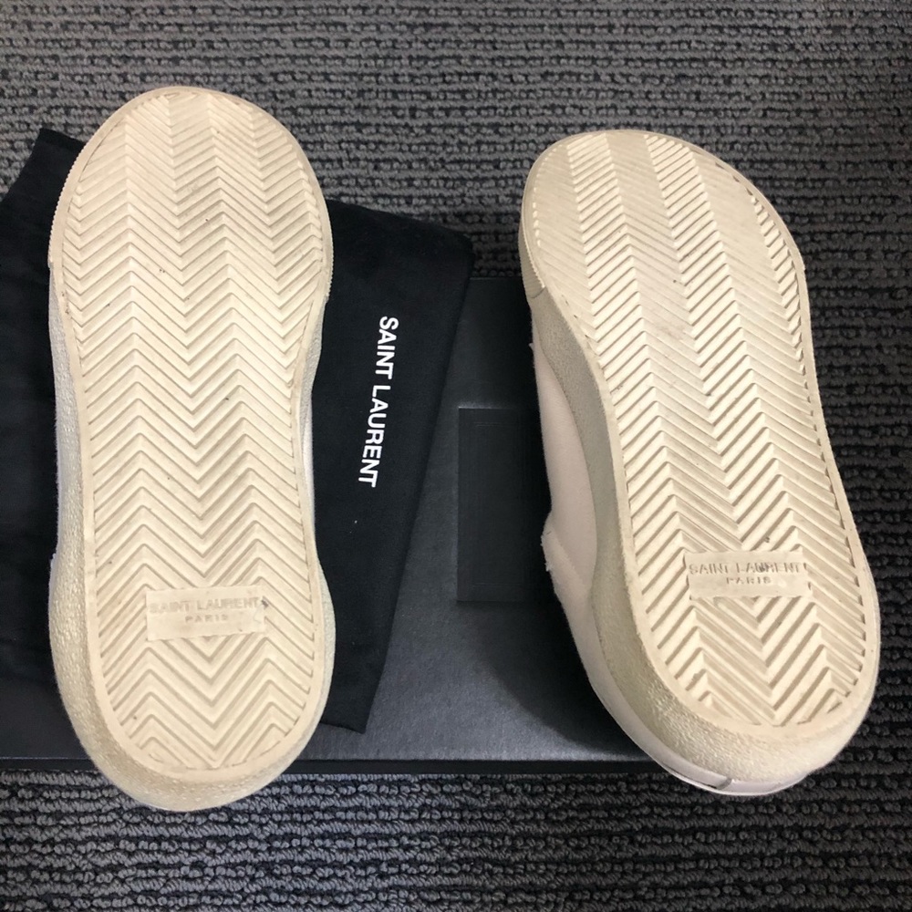 Saint Laurent Sneakers - Picture 5 of 9